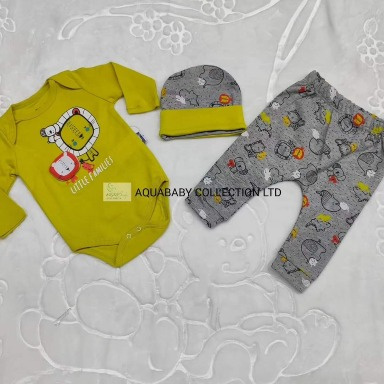 Miniworld Little Families 3-Piece Baby Set – Yellow Lion Bodysuit, Grey Animal Pants & Matching Hat (3–6 Months)
