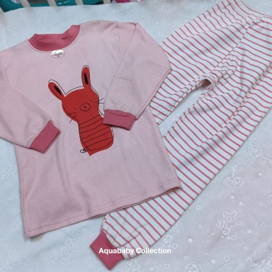 Baby Girls Pink Bunny Pajama Set – Long Sleeve Cotton Sleepwear with Striped Pants (9–12 Months)