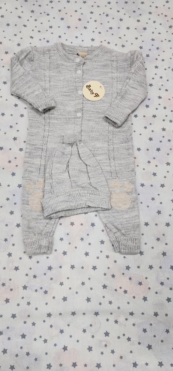 Baby F Paw Print Romper Set with Knitted Pom-Pom Hat 6–9M & 9–12M