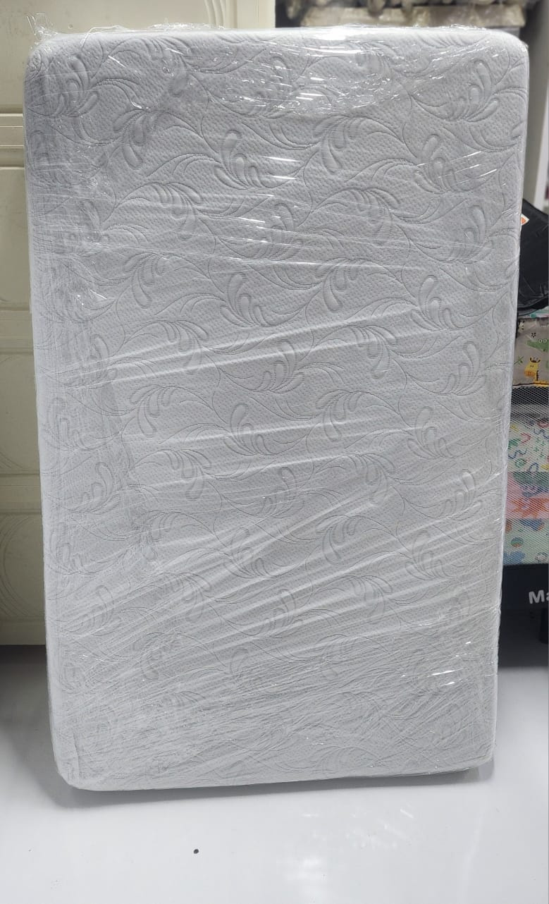 Dr Mattress 48x30 Inch Foam Mattress – Premium Comfort for Kids & Pets