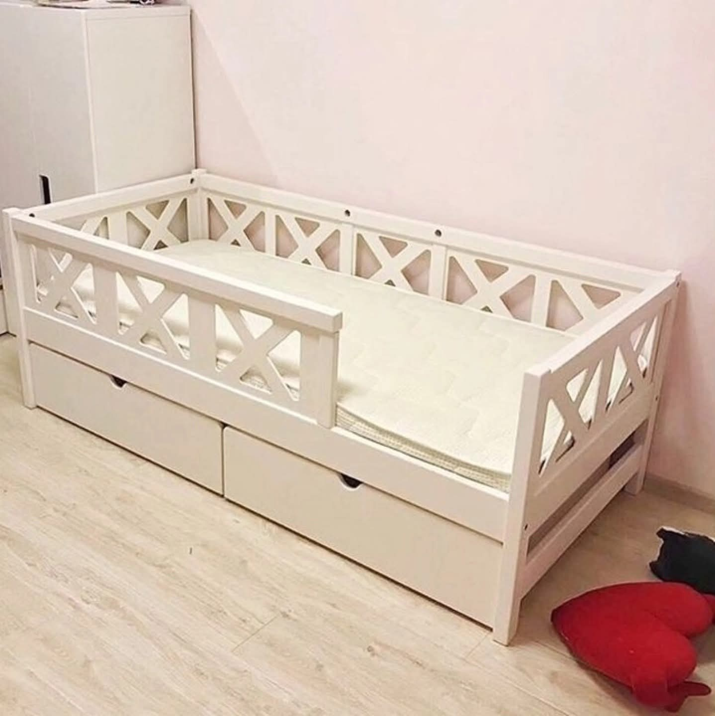 Wooden Toddler Bed with Storage Drawers & Safety Side Rails