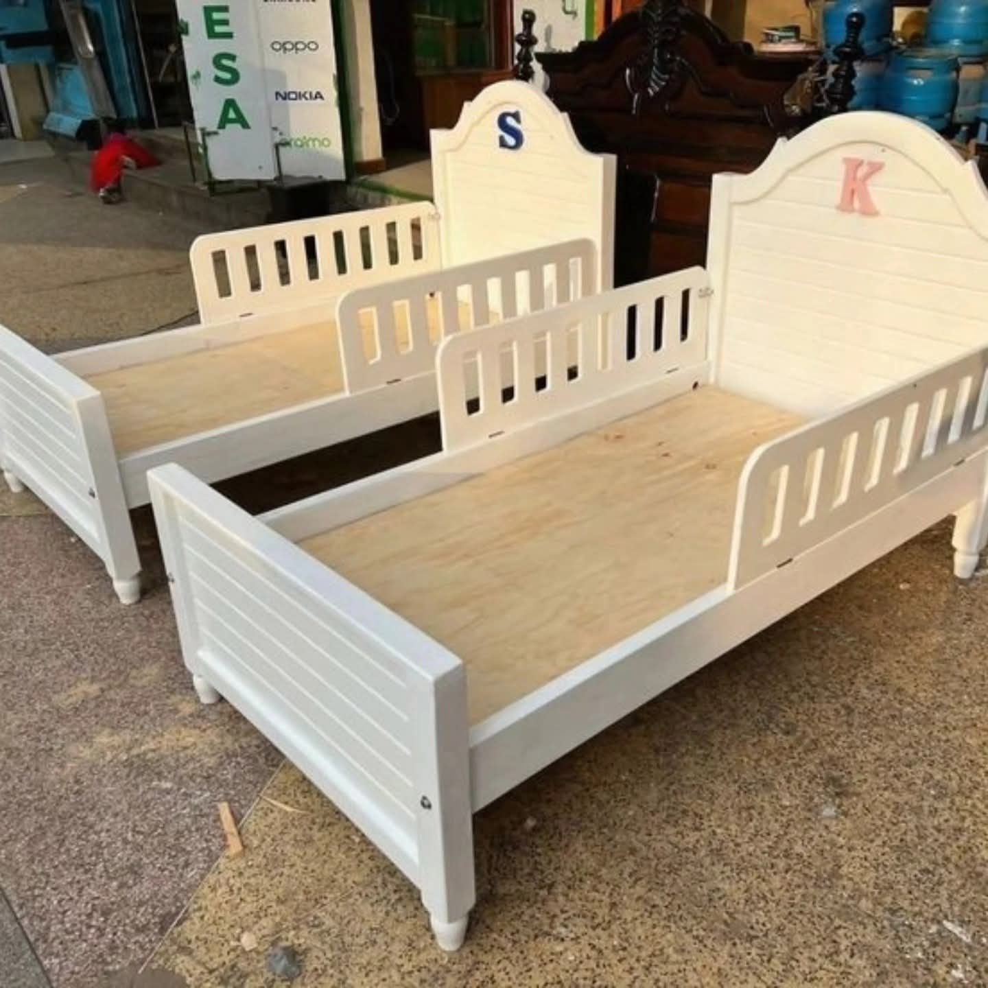 Open Wooden Toddler Bed 3.5x6ft – Spacious Bed with Modern Design