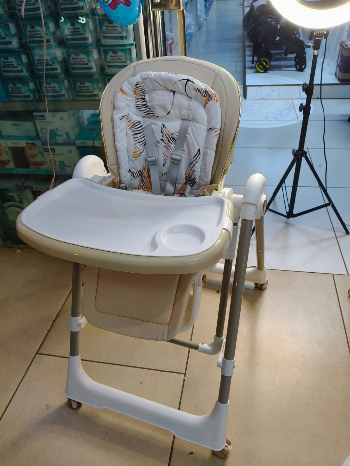 2-in-1 Baby High Chair & Swing Adjustable Foldable Feeding Chair Beige White