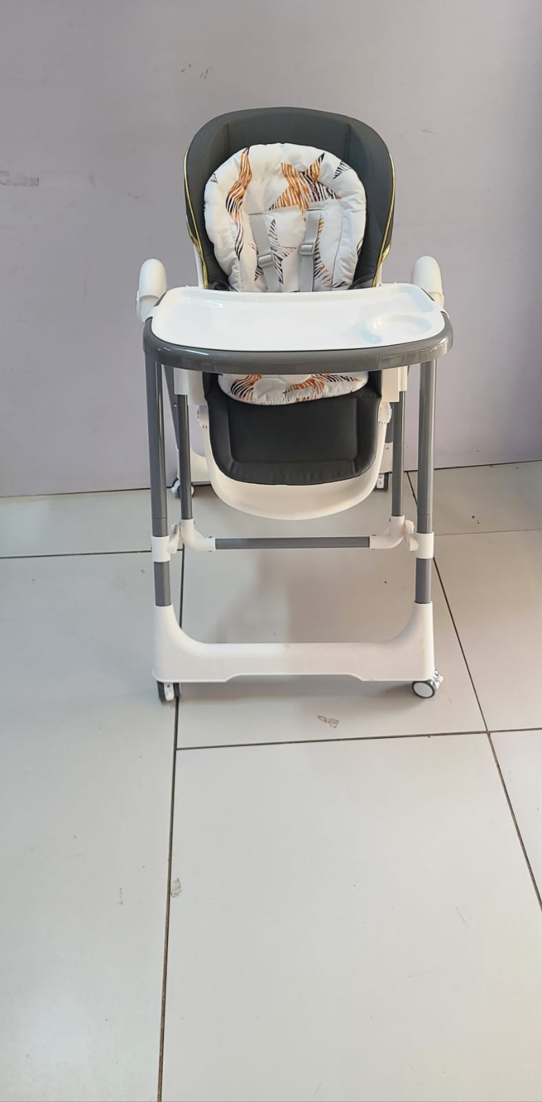 2-in-1 Adjustable Baby High Chair & Manual Swing – Grey & White