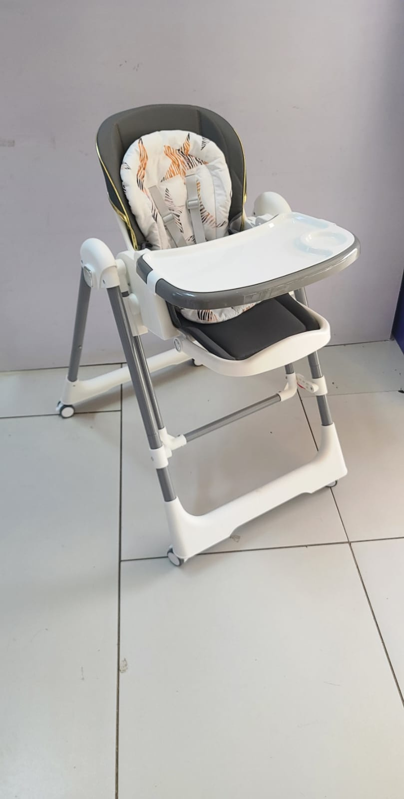 2-in-1 Adjustable Baby High Chair & Manual Swing – Grey & White