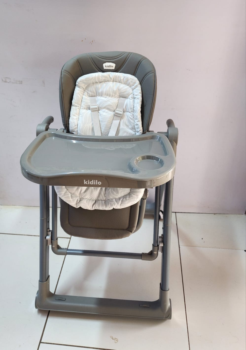 Kidilo Manual Swing Feeding Chair – Gray | Adjustable Baby High Chair | Aquababy Collection Kenya