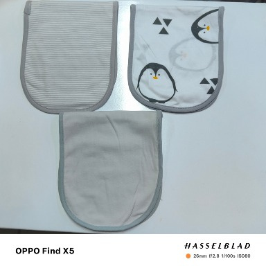 Shop 3 Pack Burp cloth at Aquababy