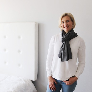 SnuggleRoo 3-in-1 Feeding Scarf Nursing Cover – Stylish Breastfeeding Cover | Aquababy Collection Kenya