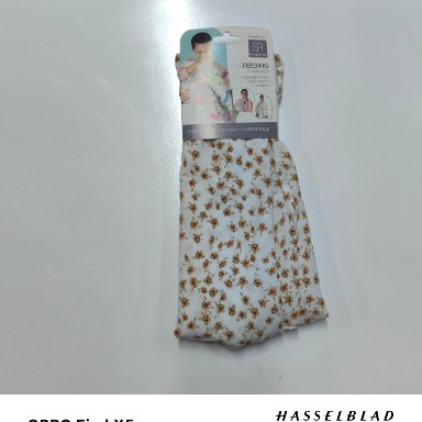 SnuggleRoo 3-in-1 Feeding Scarf Nursing Cover – Stylish Breastfeeding Cover | Aquababy Collection Kenya