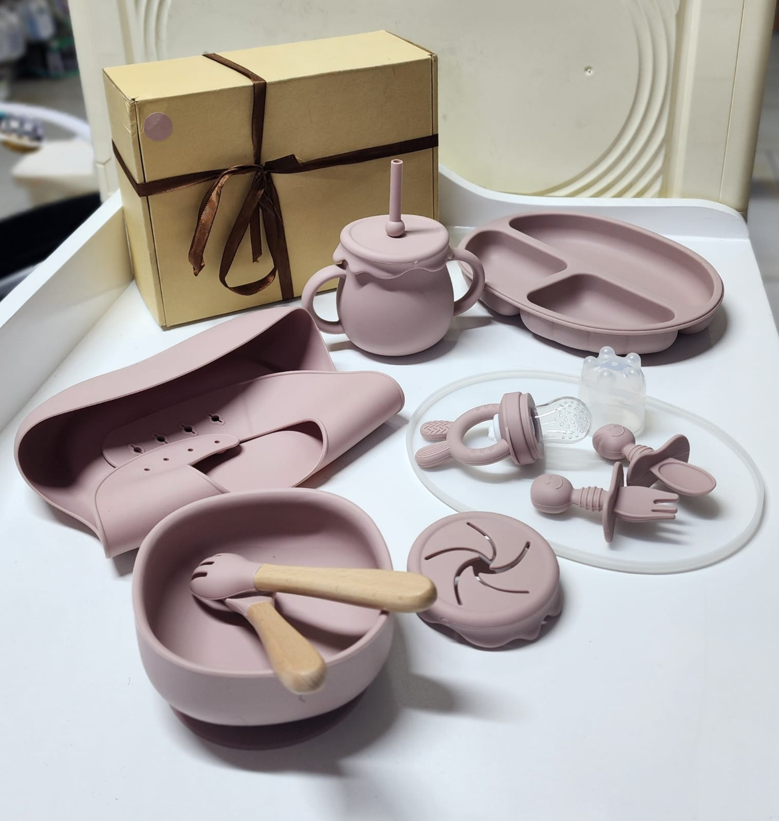 Complete Silicone Baby Feeding Set – Suction Plate, Bowl, Bib & Cup | Aquababy Collection Kenya