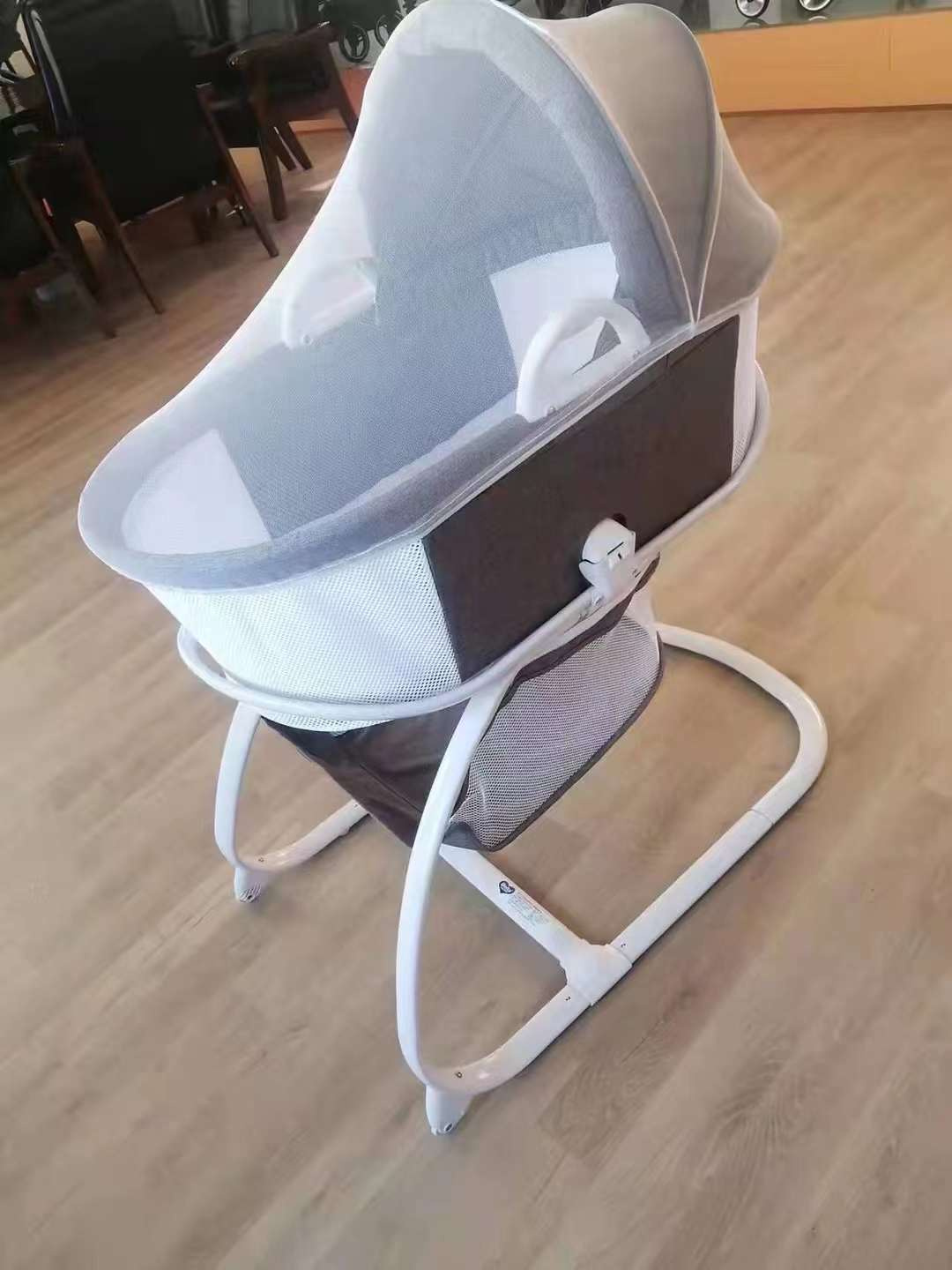 Nglatoo Keep Me Near Bassinet & Moses Basket | Portable Baby Sleeper Kenya | Aquababy Collection Ltd