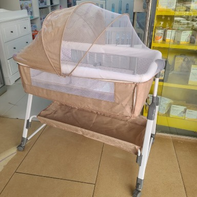 Height Adjustable Bedside Co Sleeper Bassinet with Mosquito Net Kenya | Aquababy Collection Ltd