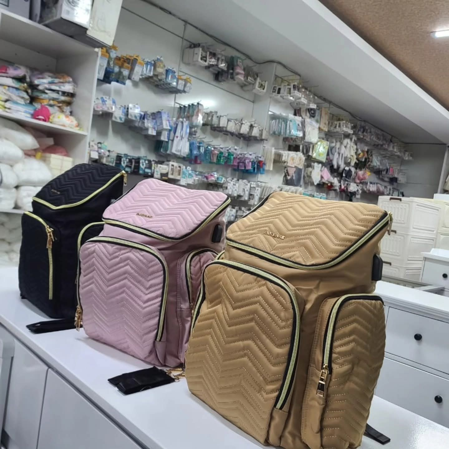 Quilted Chevron Waterproof Baby Diaper Backpack with USB Port