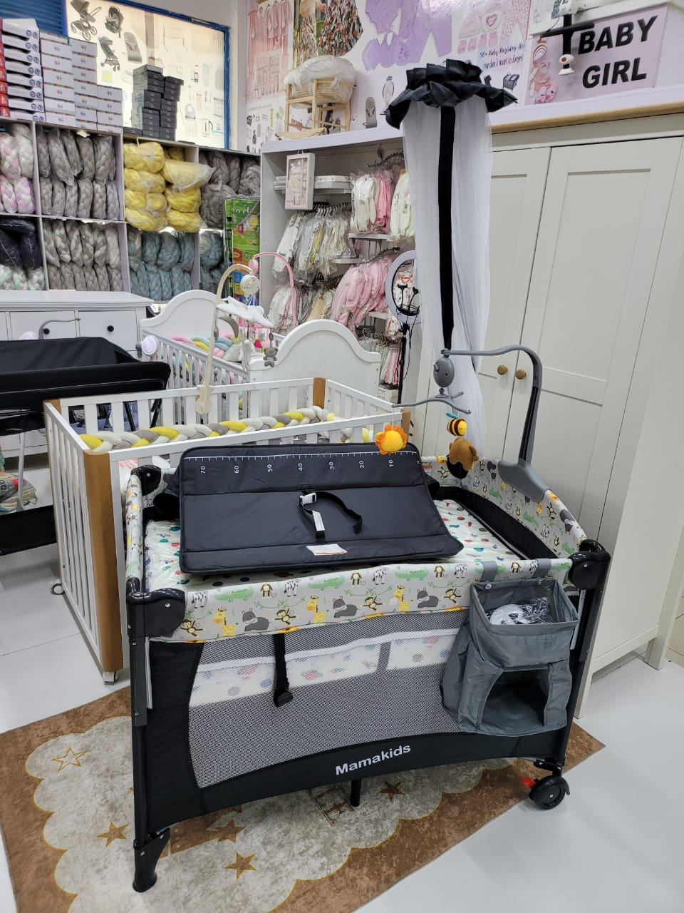 Mamakids cosleeper playpen