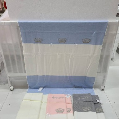 Knitted shawls/blankets