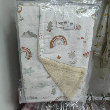 Muslin/fleece blankets