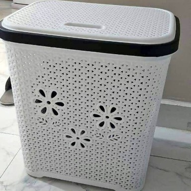 Adix Square Laundry Basket with Lid – Durable Ventilated Plastic Storage Bin