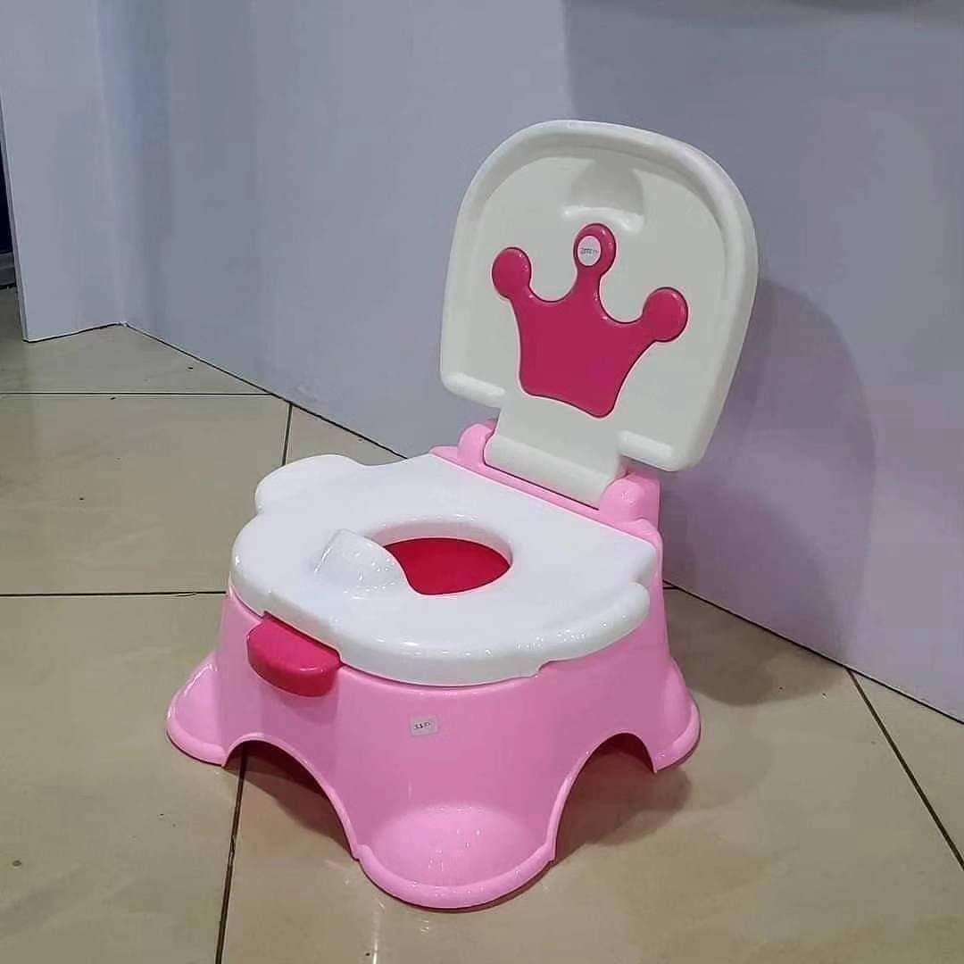 Fisher-Price Royal Stepstool Potty 3-in-1 Toddler Training Seat with Music & Step Stool