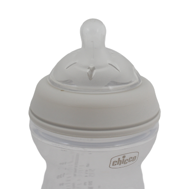 Chicco Natural Feeling Anti-Colic Baby Bottle 250ml (2m+) – Breast-Like Teat