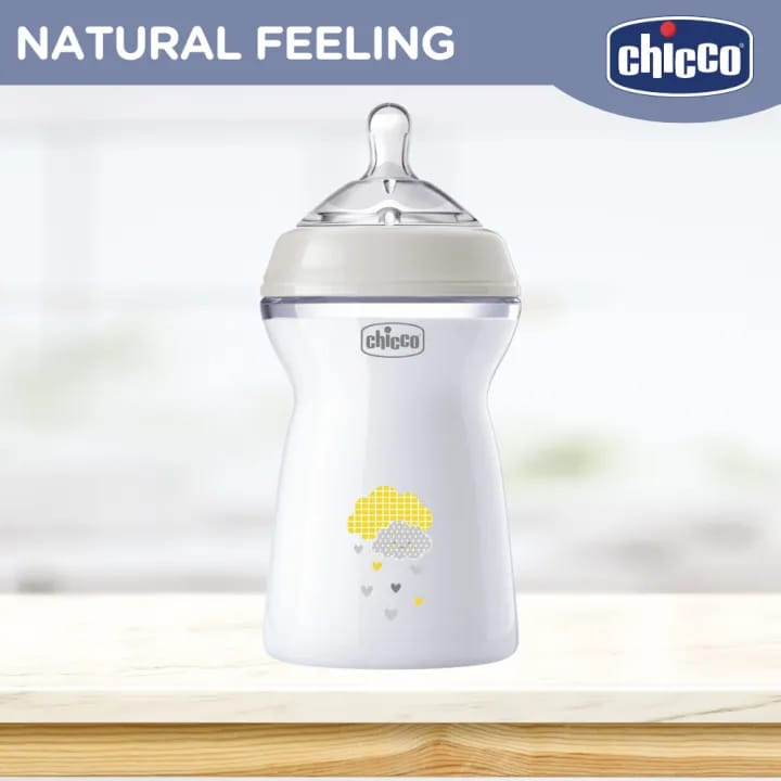 Chicco Natural Feeling Anti-Colic Baby Bottle 330ml (6m+) – Breast-Like Teat