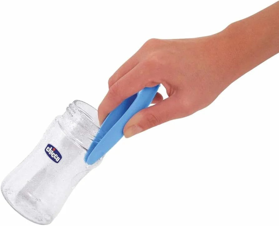 Chicco 3-in-1 Baby Bottle Brush Set | Teat Brush & Sterilizer Tongs