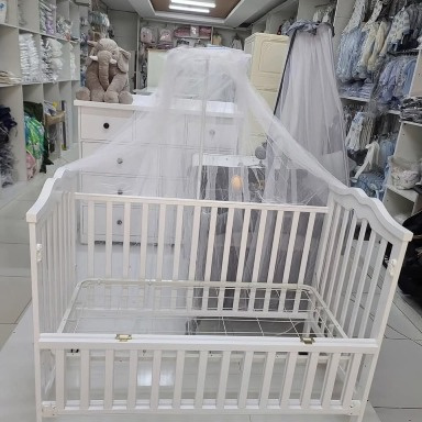 Imported baby cots with net and wheels