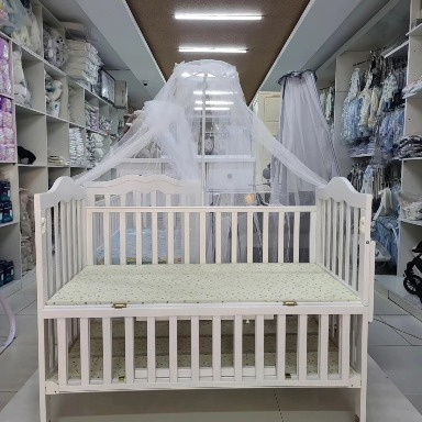 Extendable Baby cot