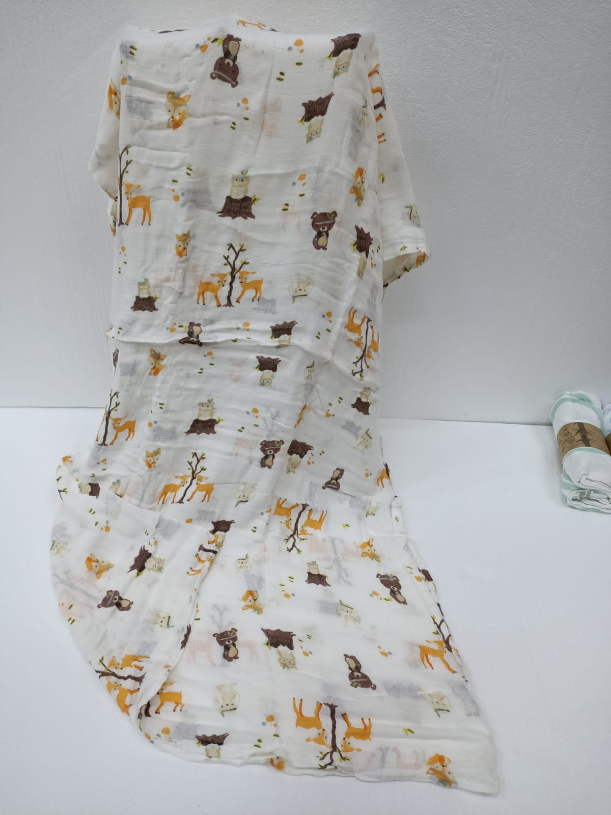 Aquababy 120×120cm Cotton Muslin Swaddle Blankets – Soft & Breathable