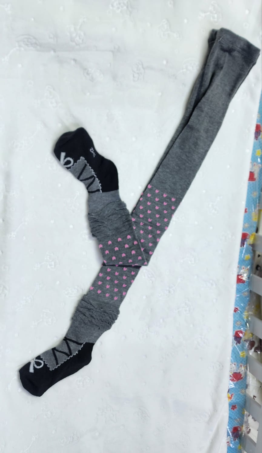 Patterned Fashion Stockings for Children – Single Pair