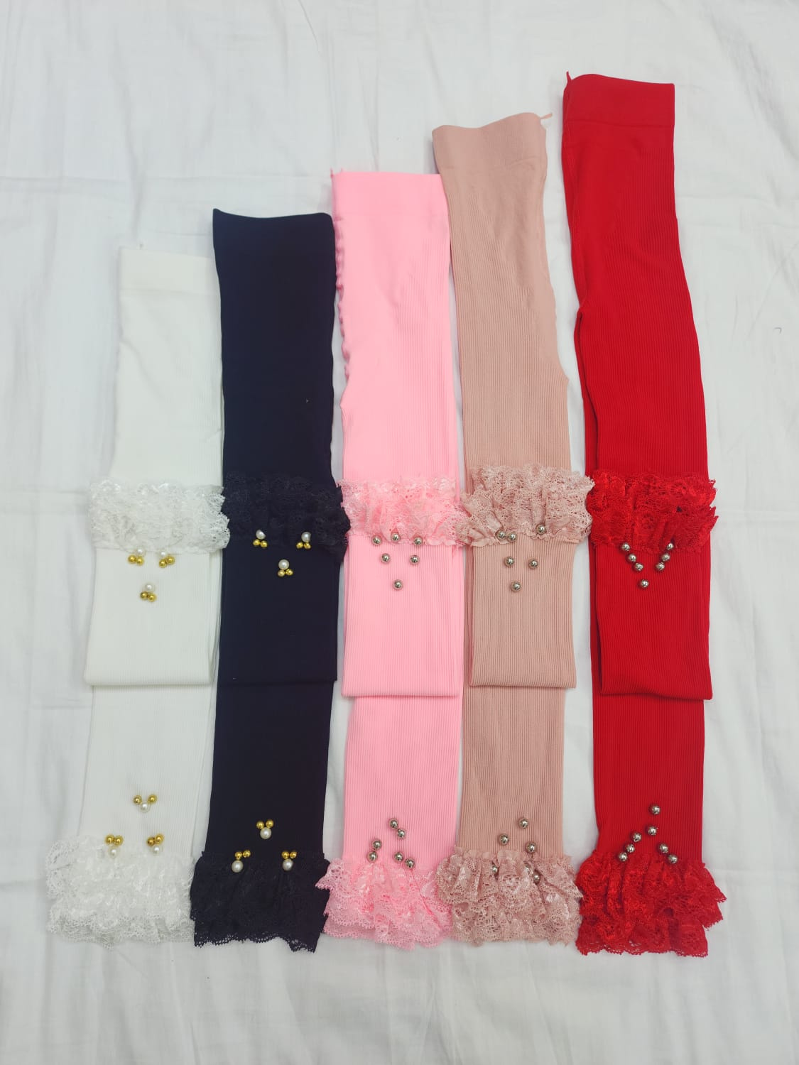 Fancy Girls’ Footless Tights with Lace & Pearls – 5 Years – Single Pair