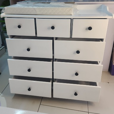 Wooden chest of drawers 3.5ft