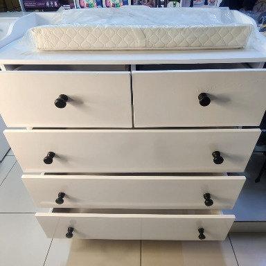 Wooden chest of drawers 3.5ft