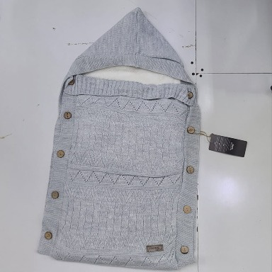 Unisex Knitted Baby Swaddle Blanket with Hood & Buttons – Soft Newborn Wrap