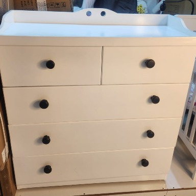 Wooden chest of drawers 3feet