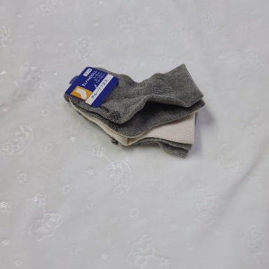 Ribbed Anti-Slip Crew Socks 3-Pack