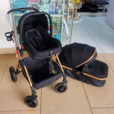 Versatile 3-in-1 Baby Travel System Black– Stroller, Bassinet & Car Seat