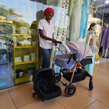 Versatile 3-in-1 Baby Travel System Beige – Stroller, Bassinet & Car Seat