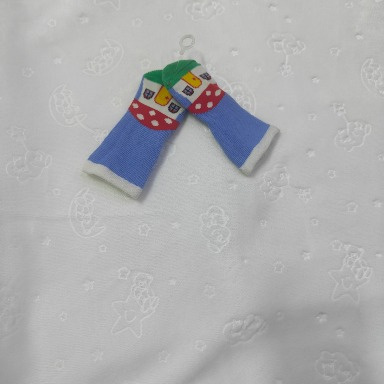 Infant Socks with Colorful Prints – Soft Cotton (0–6M)