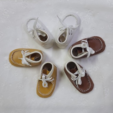 Defne Baby Prewalker Loafers/Booties Size 19 (9–12 Months)