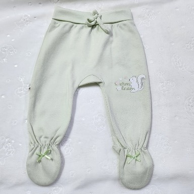 Premium Baby Footed Trousers (0–6 Months) – Soft Cotton Newborn Pants