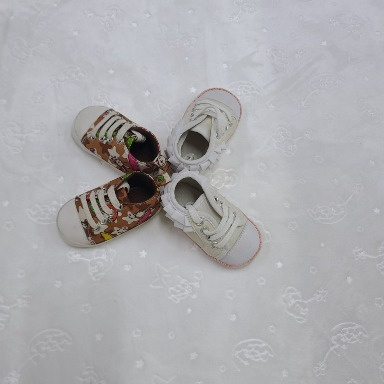 Infant Lace-Up Prewalker Shoes – Soft Sole First Walker Baby Shoes