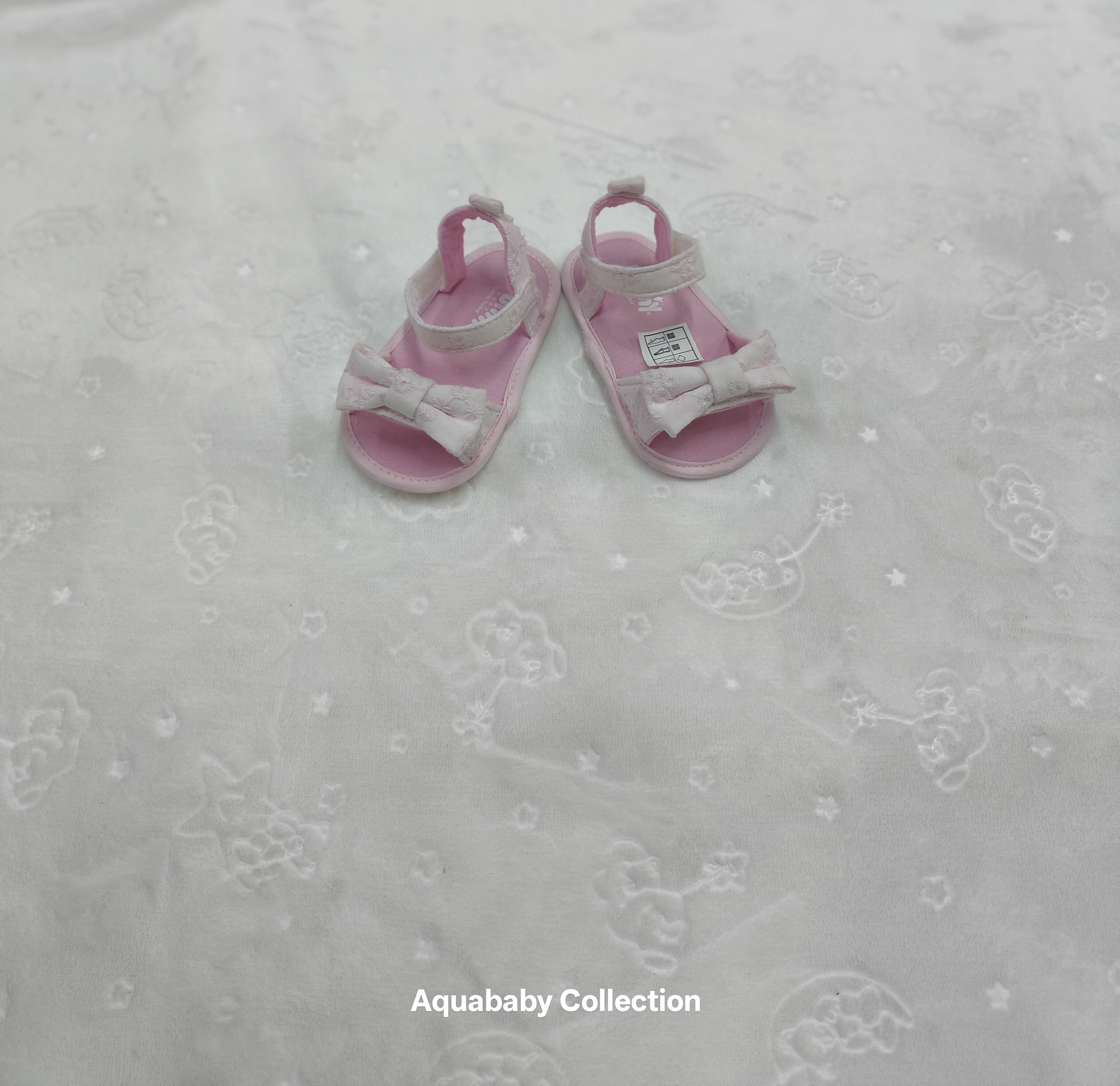 Funny Baby Baby Girl Prewalker Sandals Size 17 and 18 (Newborn–9 Months) Pink & White