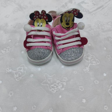 Baby Sneakers Size 18 – White & Red Pre-Walkers & Pink Minnie Mouse High-Tops (4–9 Months)