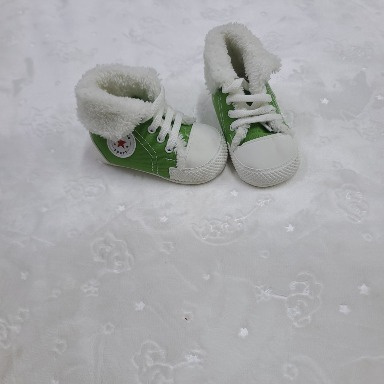 Leoncino High-Top Prewalker Booties | Fur-Lined Infant Sneakers (Size 18, 4–9 Months)