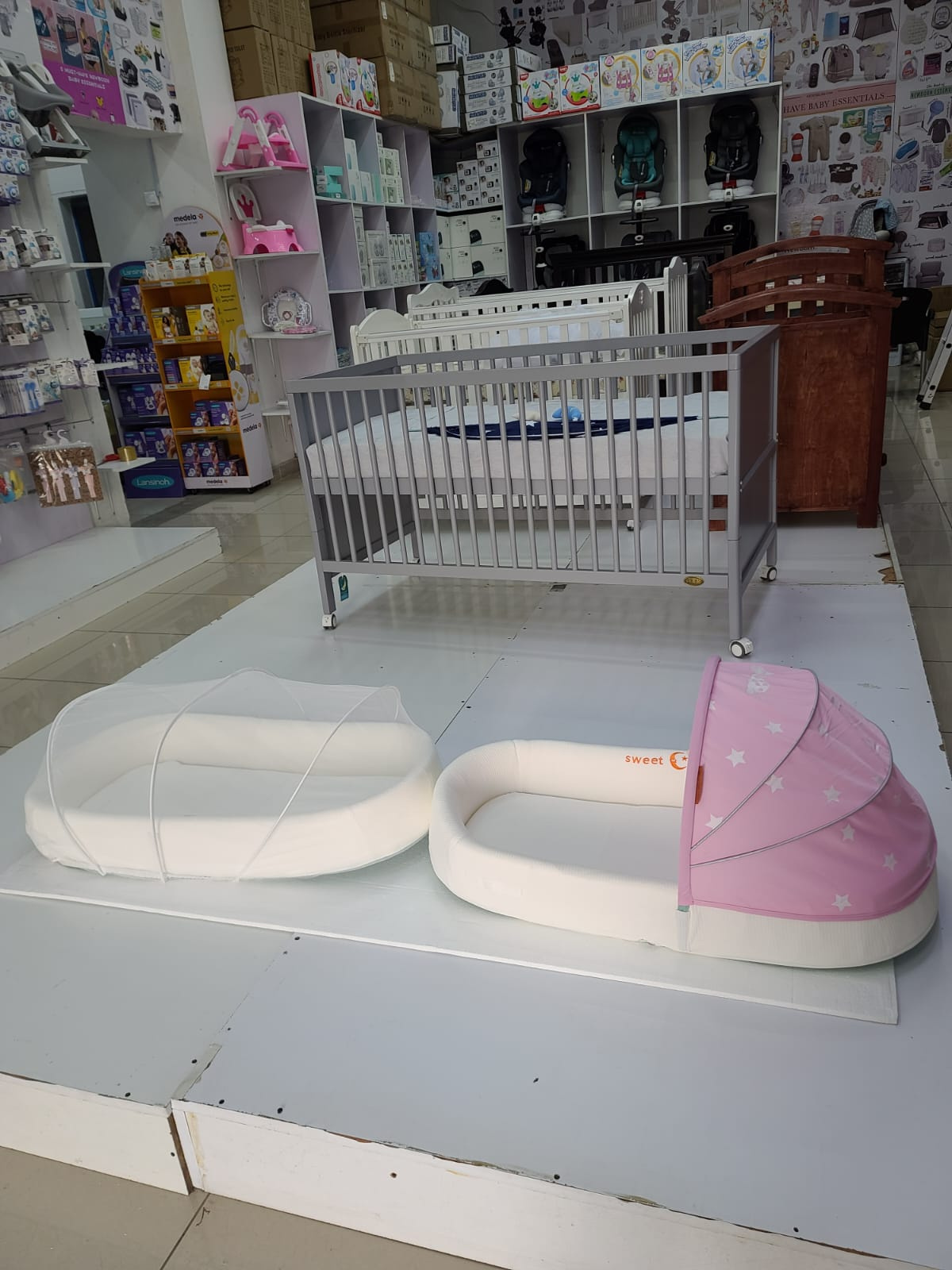 Imported baby nest