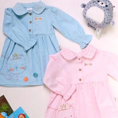 Embroidered “I Love Cats” Baby Girl Cotton Dress – Long Sleeve (6–9 Months)