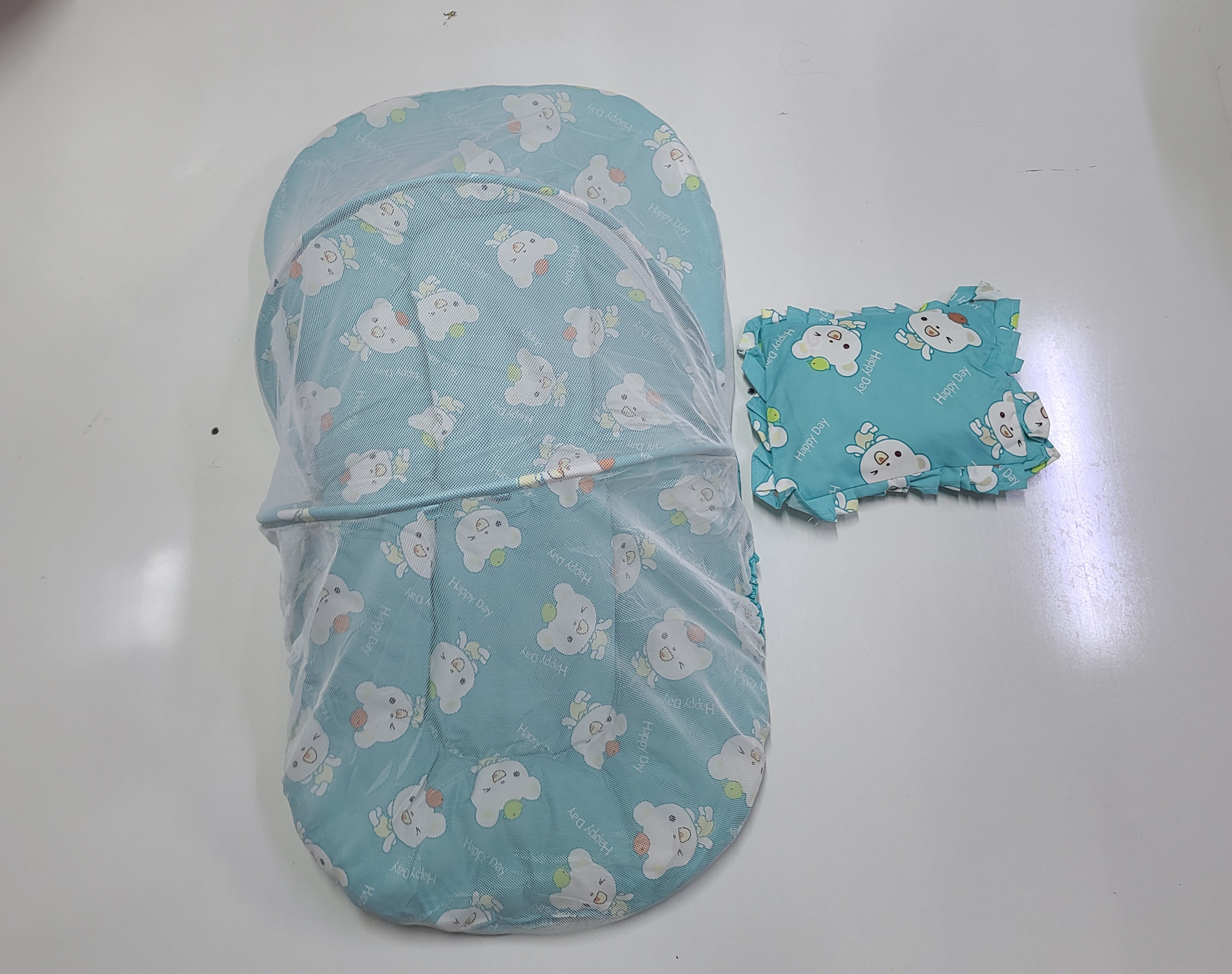 Foldable baby nest