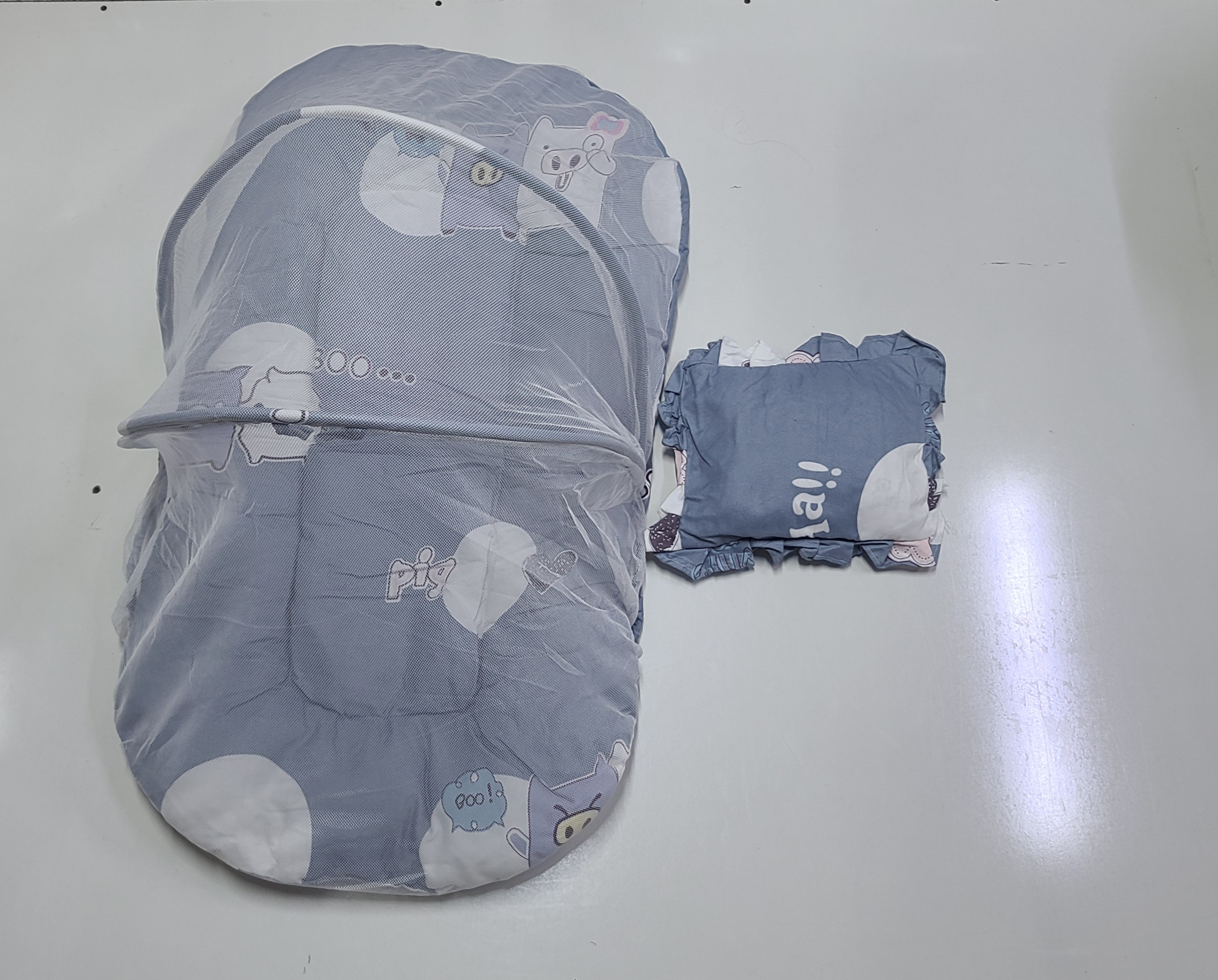 Foldable baby nest