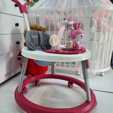 Adjustable baby walker