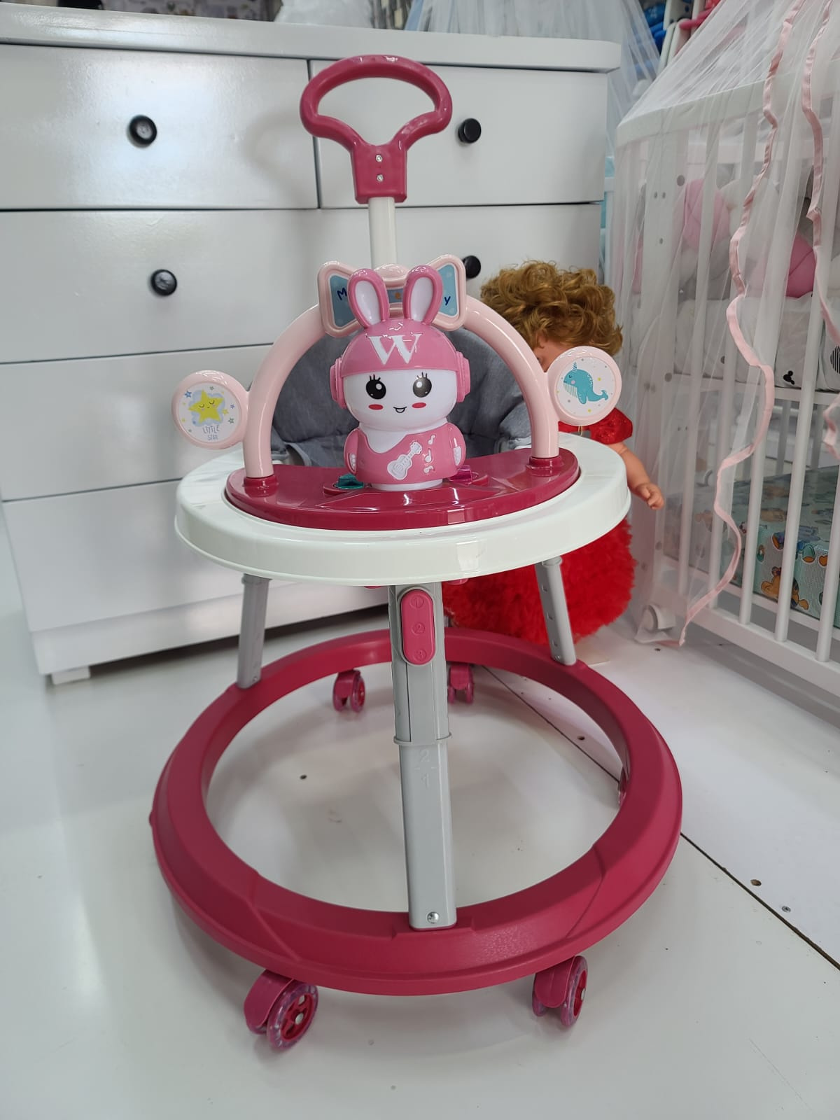 Adjustable baby walker